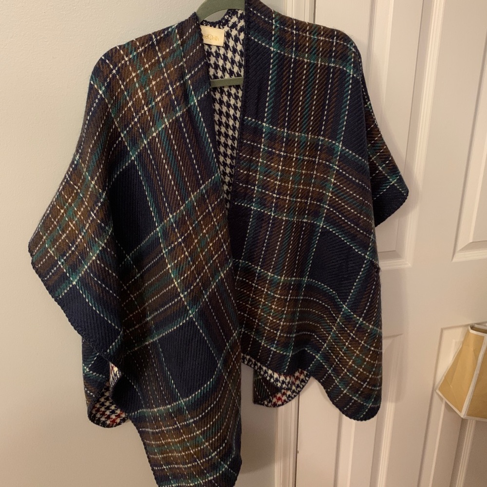 ModCloth Plaid Poncho